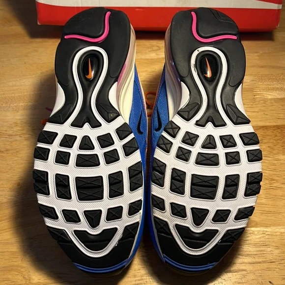 Air Max Nike Sneakers Size 8.5 - Picture 10 of 15